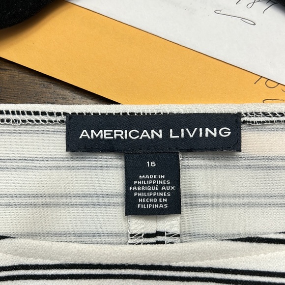 Casual black and white striped over the head dress - Picture 3 of 3